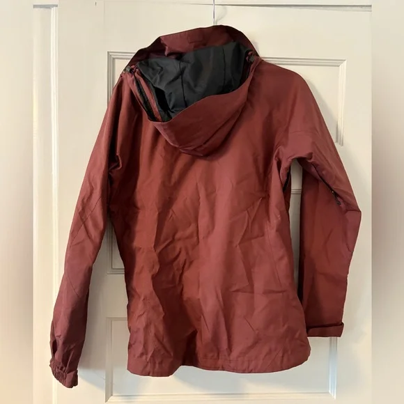 Columbia Women’s Maroon Rain Jacket - Picture 3 of 6